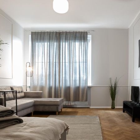 Aleja Krasinskiego 5 By Homeprime Kraków Exteriör bild